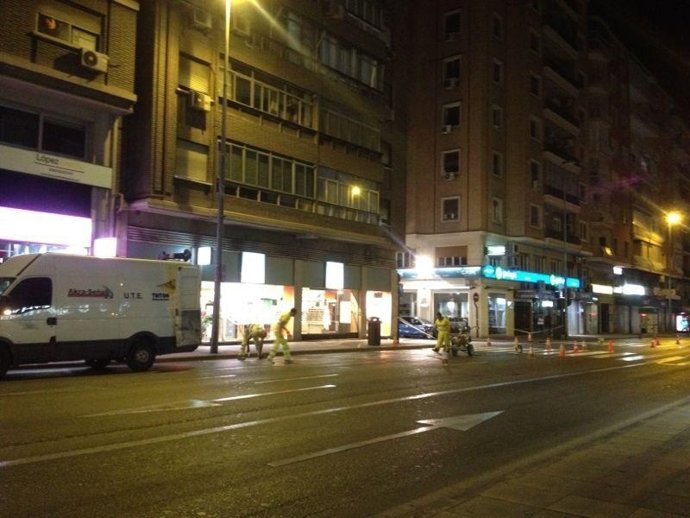 Tráfico repinta las señales horizontales en el mes de agosto en Murcia