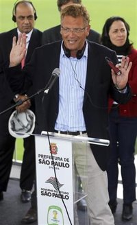 Fútbol.- Valcke (FIFA) sugiere que países aprueben interés por Mundial en Congreso tras problemas en Brasil