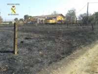 Imputado el dueño de una finca por un incendio forestal que obligó a desalojar cuatro viviendas