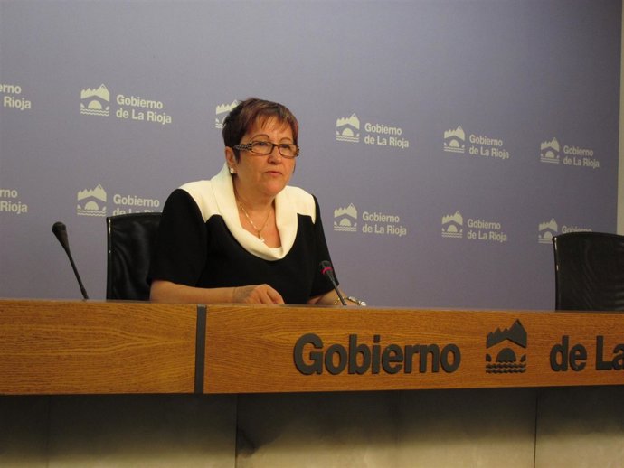 La directora general de Servicios Sociales analiza el Teléfono del Menor