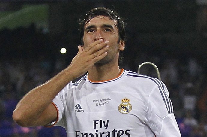 RAÚL GONZÁLEZ