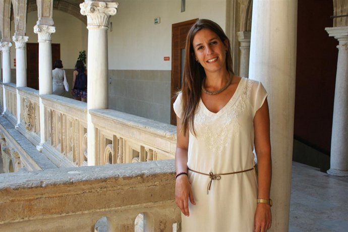 La catedrática Yolanda Guash en los cursos de la UNIA