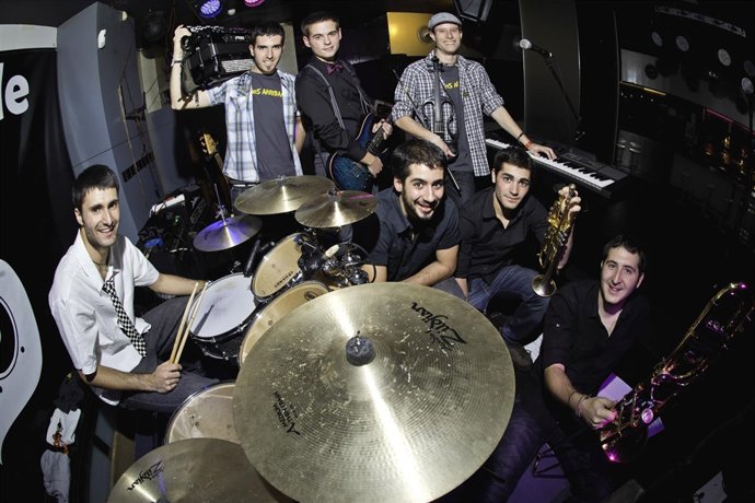 El grupo de ska, Brigada improductiva.