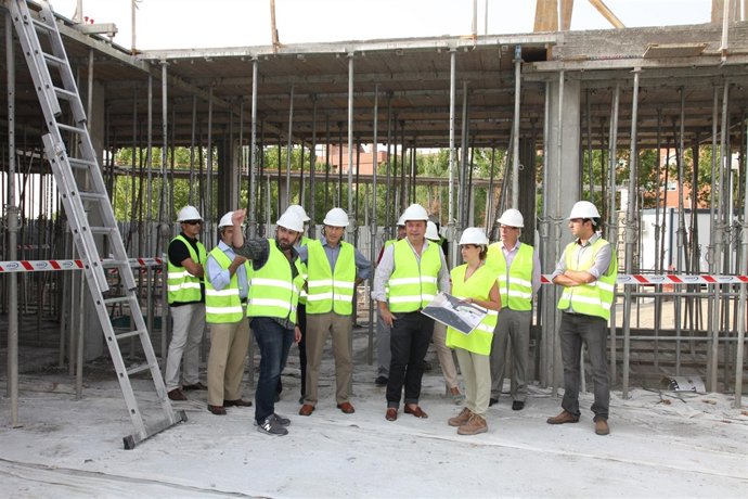 El alcalde supervisa las obras