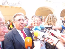 Zoido, en declaraciones a los medios en Almería