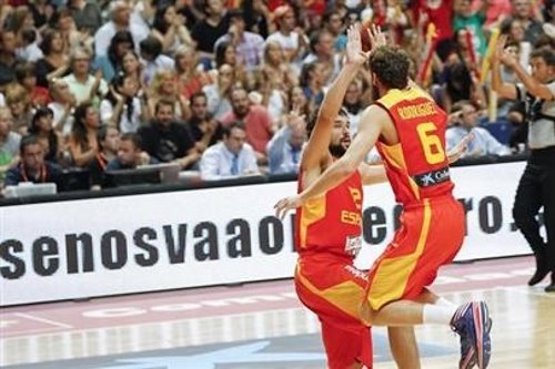 Marc Gasol y Sergio Rodríguez con la Selección