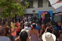 Vecinos del centro lamentan que la Feria sea de nuevo un "botellón" y exigen una solución "drástica"