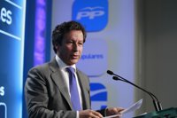 Floriano (PP) acusa al PSOE de haberse convertido en un partido de "pancarta y vocerío" 