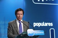 Floriano descarta una "remodelación dramática" por el caso Bárcenas