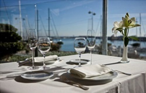 Barco y Cena Estación Roses y Costa Daurada