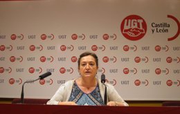 La secretaria de la FSP-UGT, Carmen Ámez, en rueda de prensa