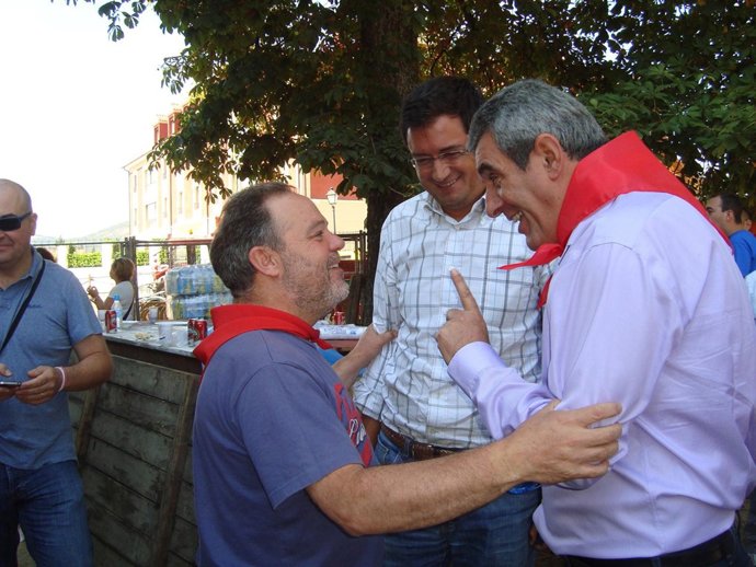 López conversa en la judiada de La Granja.