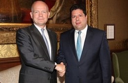 El ministro de Exteriores de Reino Unido y el ministro principal de Gibraltar