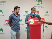 IU-CA pide que se resuelva lo antes posible el asunto de los fondos y lamenta "campaña de la derecha" contra sindicatos