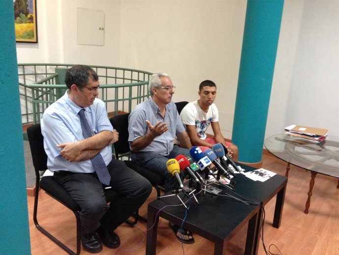 Rueda de prensa del abogado y familiares de 'Kid Telde'