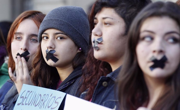 Estudiantes protestan en Chile
