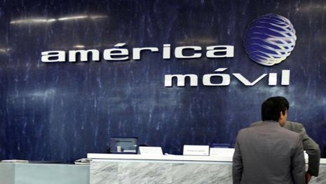 Imagen de la recepción de una sede de la compañía América Móvil en la Ciudad de 