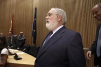 Cañete respeta la decisión de Chacón pero añade que él siempre ha preferido estar "a las duras y a las maduras"