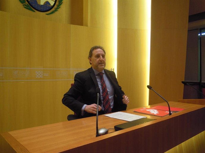 El portavoz del PSE en Bilbao, Alfonso Gil.
