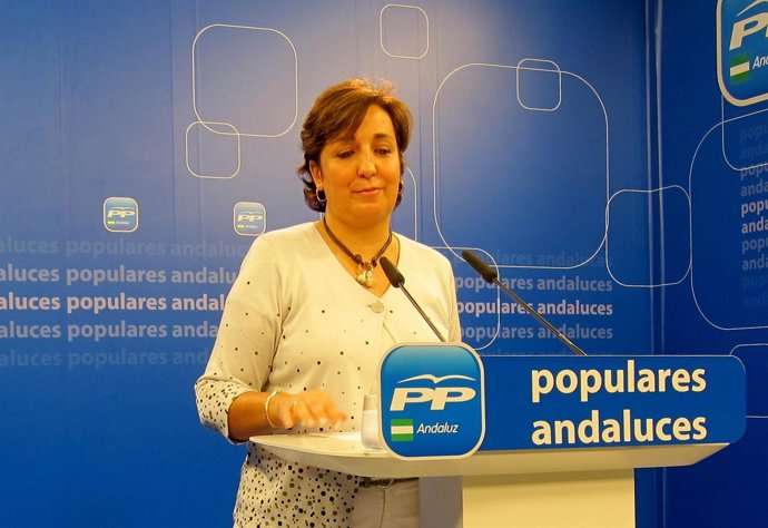 Ana Corredera, vicesecretaria de Organización del PP-A, en rueda de prensa.