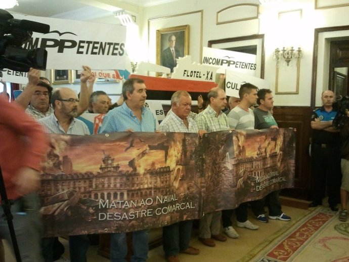 Protestas en el pleno de Ferrol