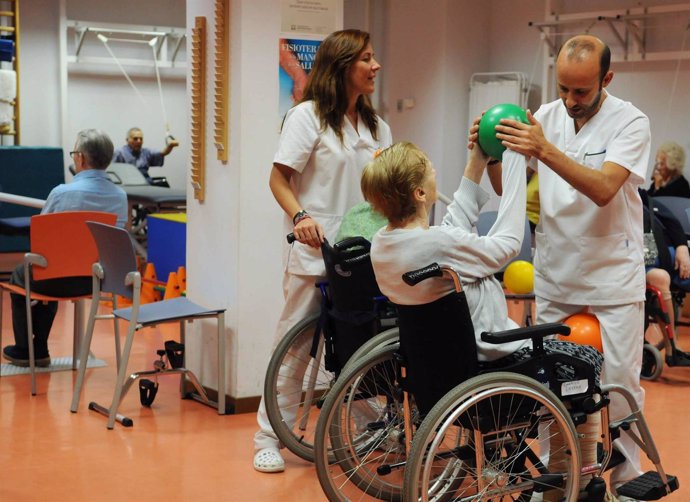 Ejercicios realizados en Centro de Día para mayores en Madrid