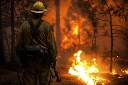 Un incendio en Yosemite amenaza el suministro de agua a San Francisco