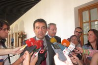 PSOE-A asegura que Díaz es la persona con "más capacidad" para afrontar el momento actual y abrir un nuevo tiempo