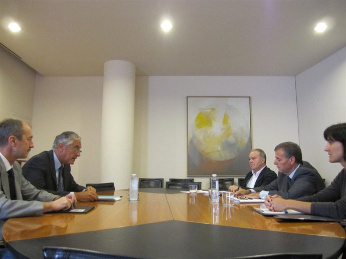 Reunión DGA-DPH sobre servicio de extinción de incendios