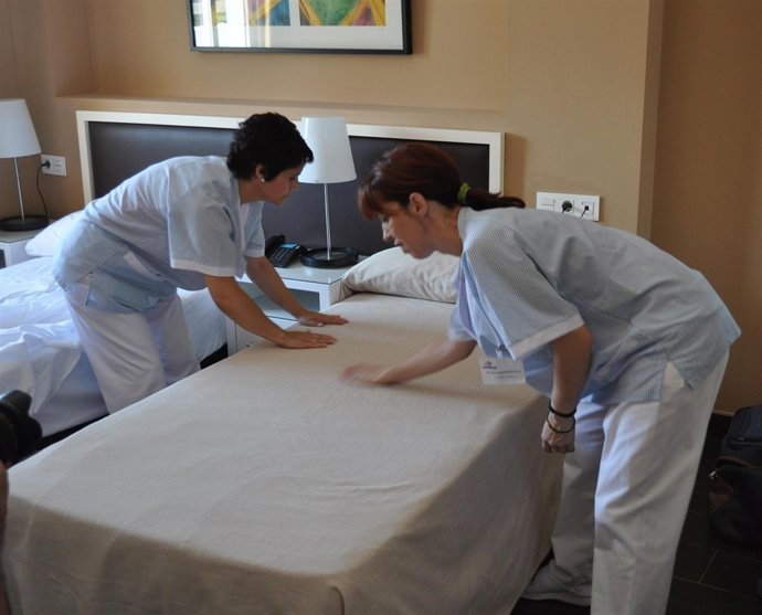 Alumnas del curso camareras de pisos del programa Proempleo IV