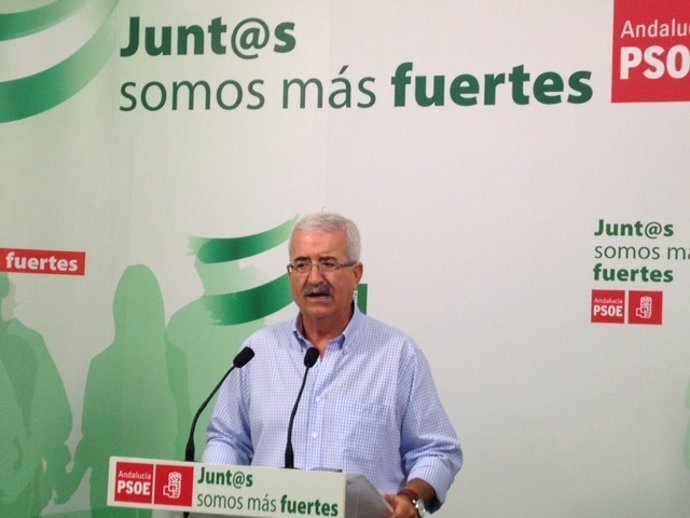 El presidente del PSOE, Manuel Jiménez Barrios