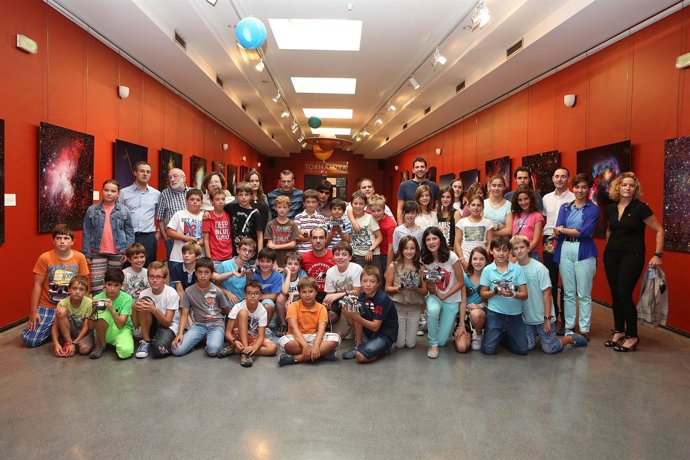 Participantes en el campus internacional de robótica educativa