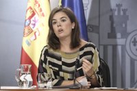 Sáenz de Santamaría insiste en que la Comisión Europea también tiene que investigar el fraude fiscal en Gibraltar