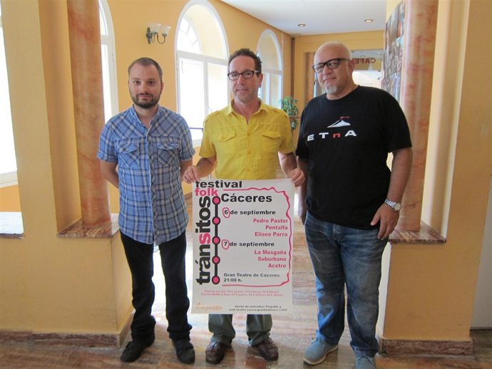 Eliseo Parra Y Miembros De Acetre Que Actuarán En El Festival Tránsitos Cáceres