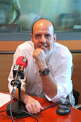 El conductor del programa, J.Basté
