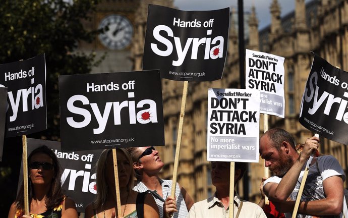 Manifestación en Londres contra la intervención internacional en Siria