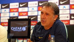 El entrenador del Barcelona Tata Martino en rueda de prensa