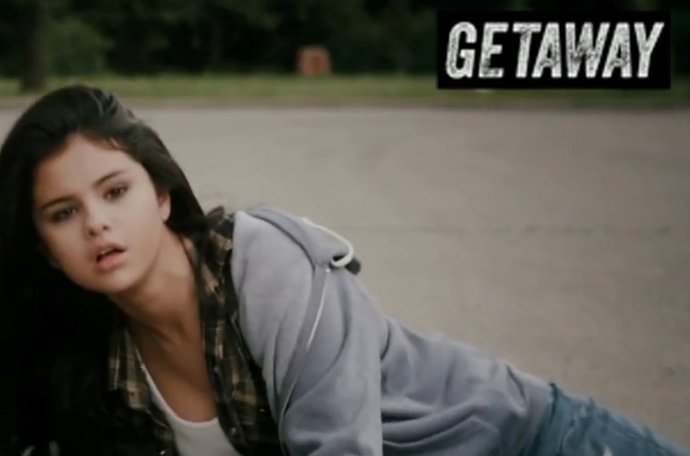 Selena gomez hace oidos sordos a las malas críticas