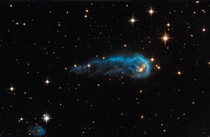 Oruga Cósmica observada por el  Hubble, espacio, universo