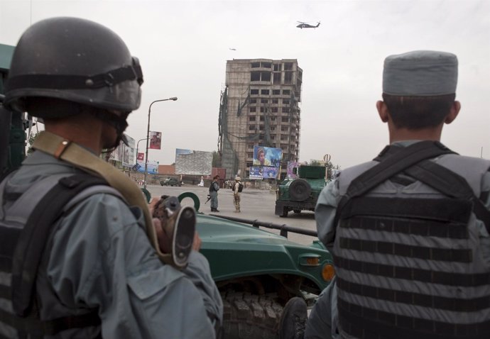 Centro De Kabul, Acordonado Tras Un Ataque Talibán