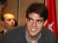 El Milan confirma el regreso de Kaká