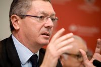 Gallardón: Cataluña tiene que "seguir los mismos cauces" que el resto