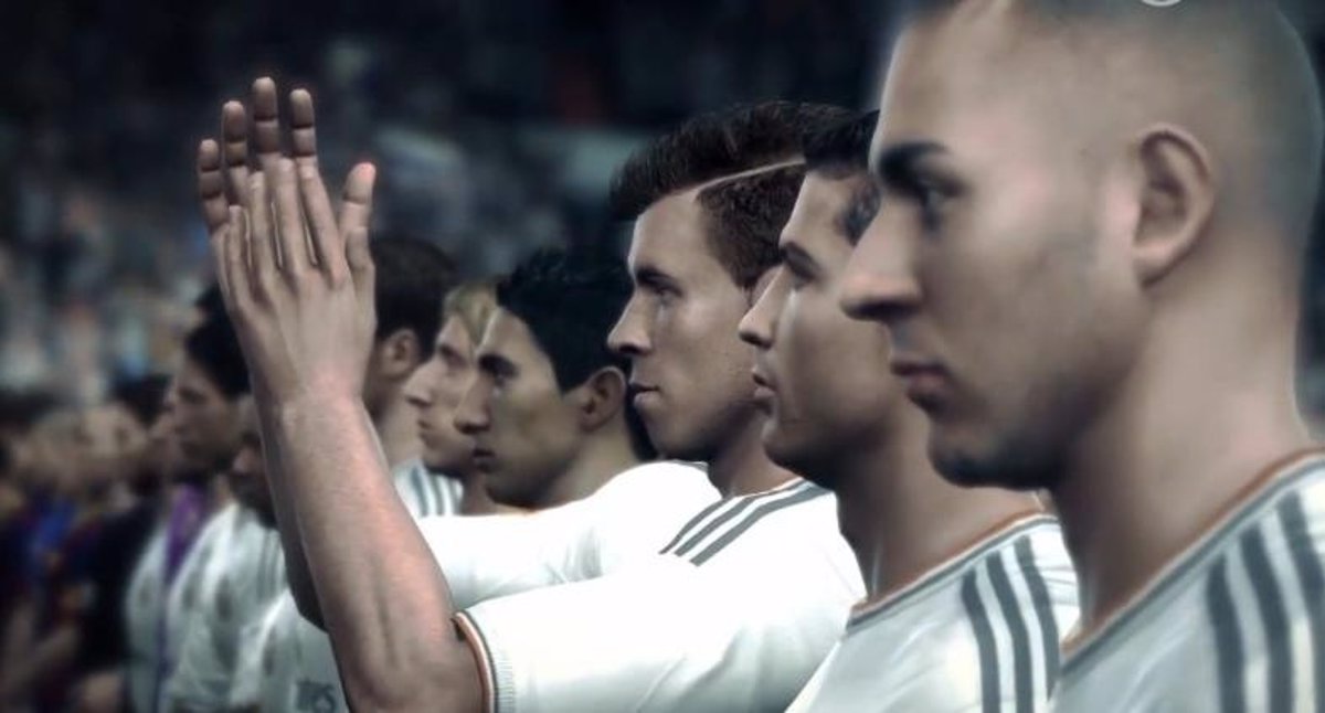 Cristiano Ronaldo viste la camiseta del Real Madrid en el FIFA 19