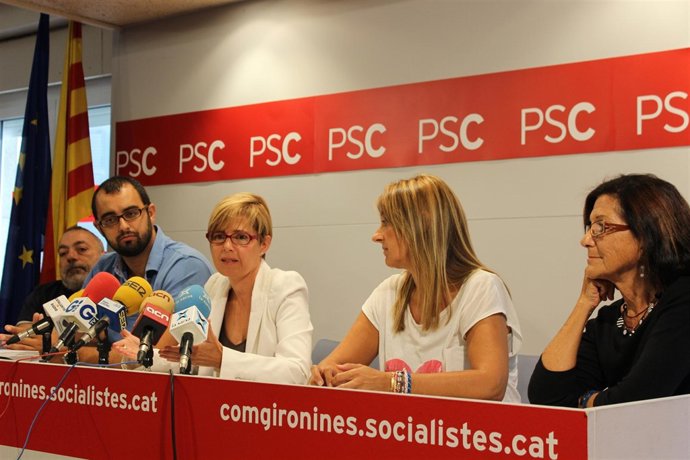 Quim Bonaventura, Xavier Amores, Pia Bosch, Glòria Plana y Amèlia Barbero