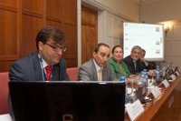 Gobierno destina dos millones a implantar banda ancha en todos los centros escolares