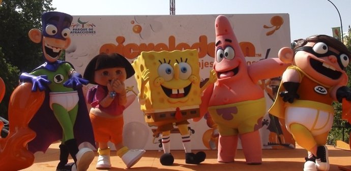 Personajes Nickelodeon en Parque Atracciones Madrid