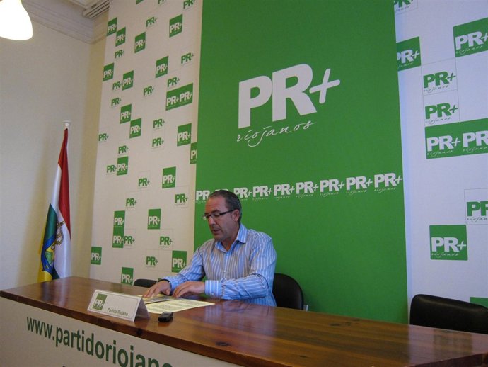 El diputado regional del PR+, Rubén Gil ,analiza situación Caja Rioja