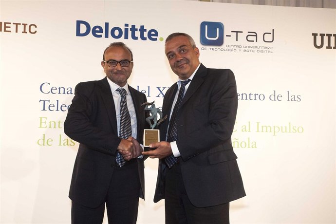 27 ENCUENTRO DE TELECOMUNICACIONES EN Santanderdentro De Las Actividades De La U