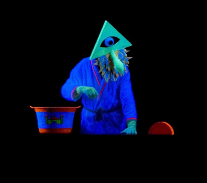 Obra 'Seres Uhmonos', del Teatro de Medianoche