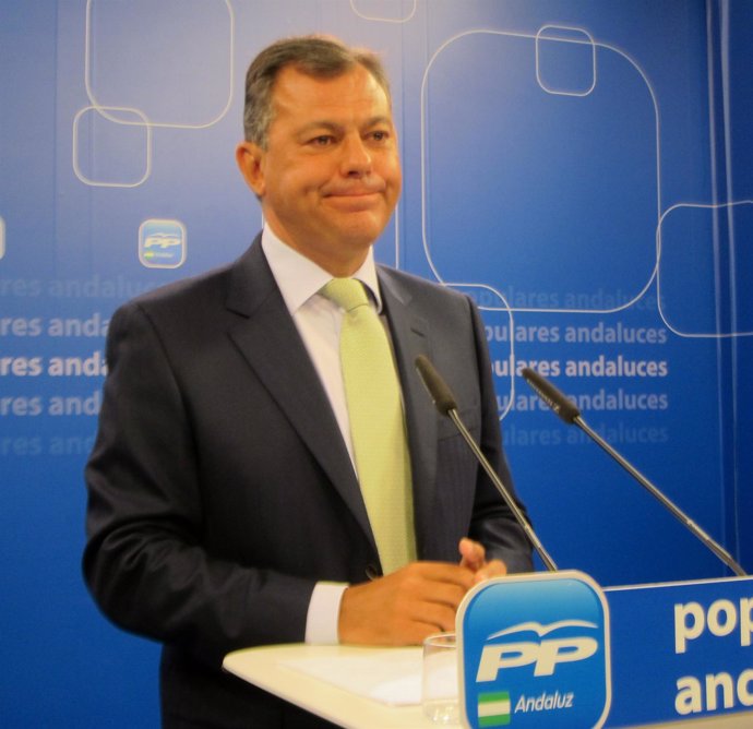 José Luis Sanz, secretario general del PP-A, en rueda de prensa